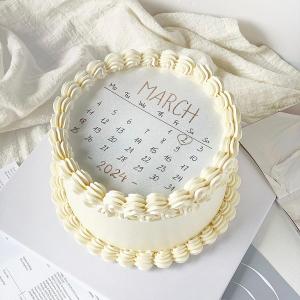 Bánh Kem Đốt Cháy